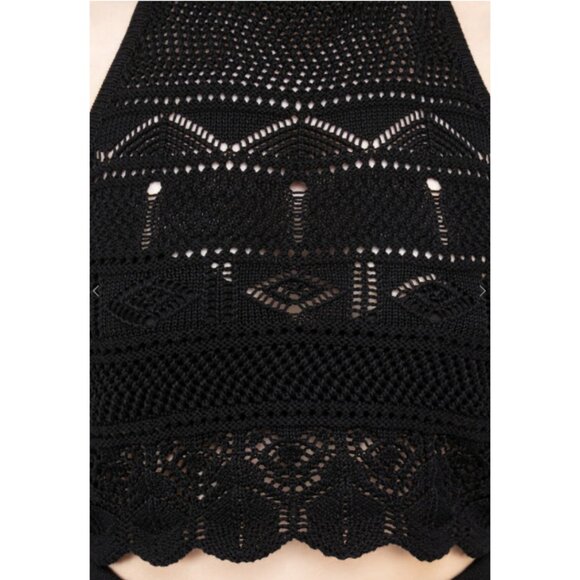 DISTURBIA Hooked pointelle knit black cropped halter top size S - Picture 3 of 9